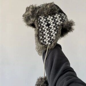 Y2K HYPE FUZZY MOHAIRE AVIATOR USSR USHANKA HAT
